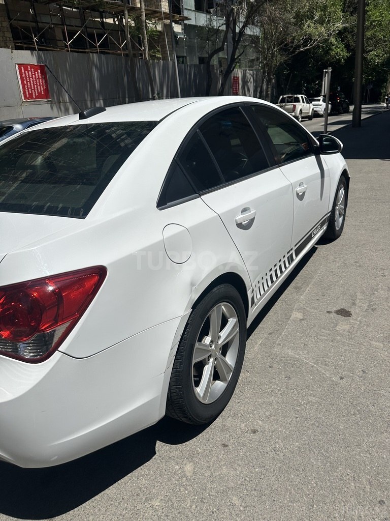 Chevrolet Cruze