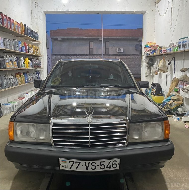 Mercedes 190