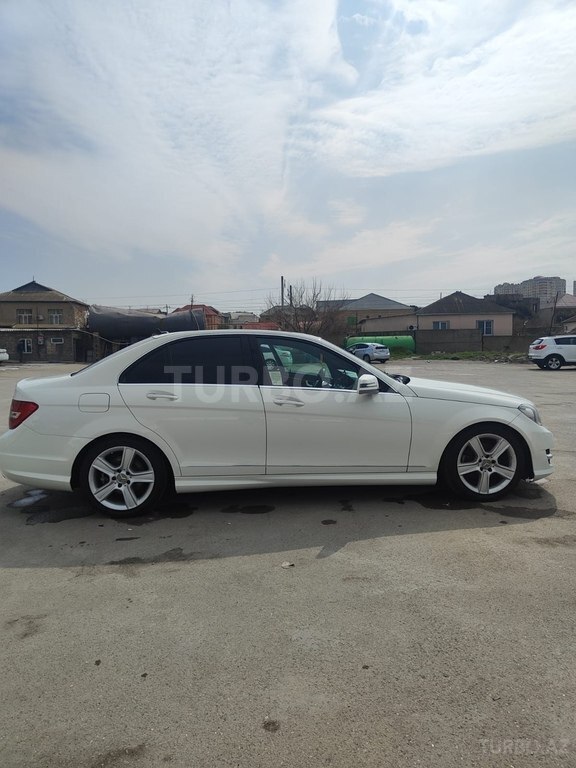 Mercedes C 300 4MATIC