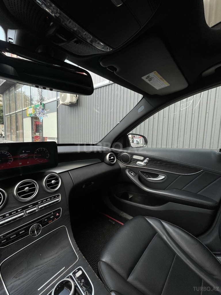 Mercedes C 300