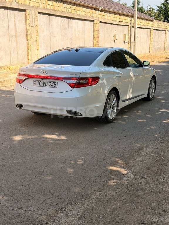 Hyundai Grandeur