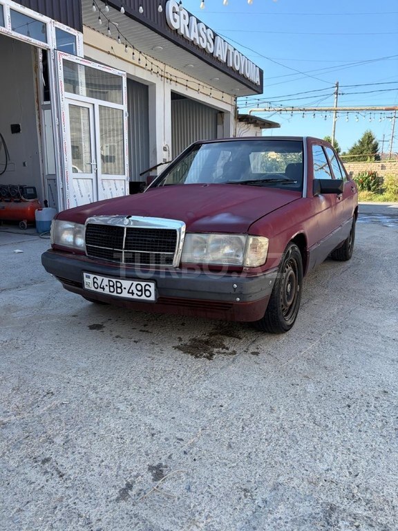Mercedes 190