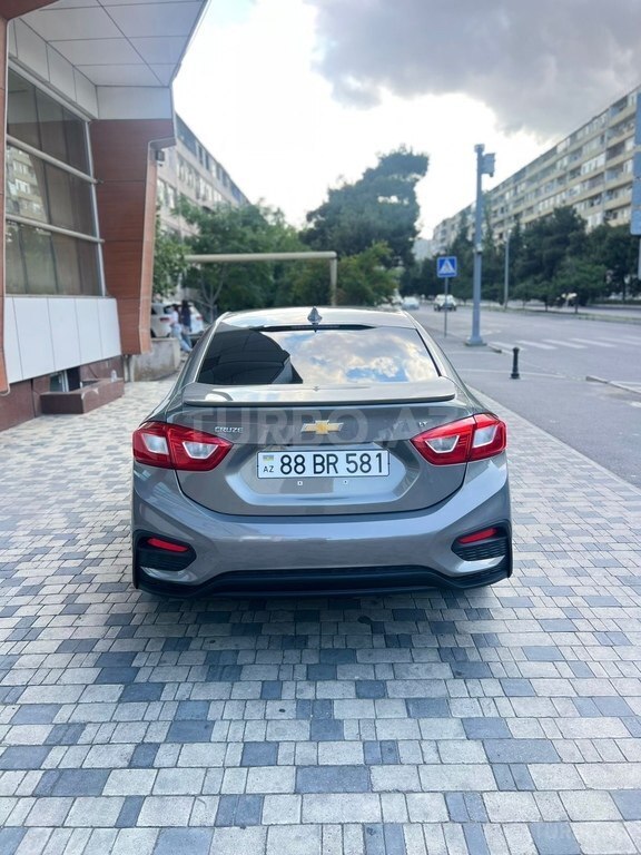 Chevrolet Cruze