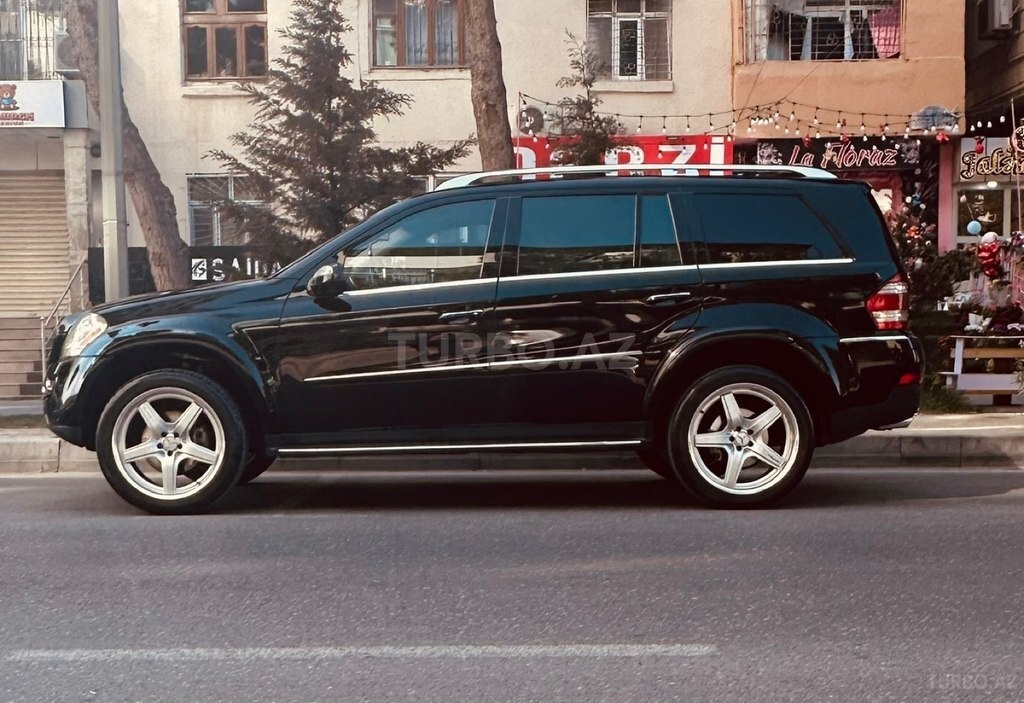 Mercedes GL 550 4MATIC