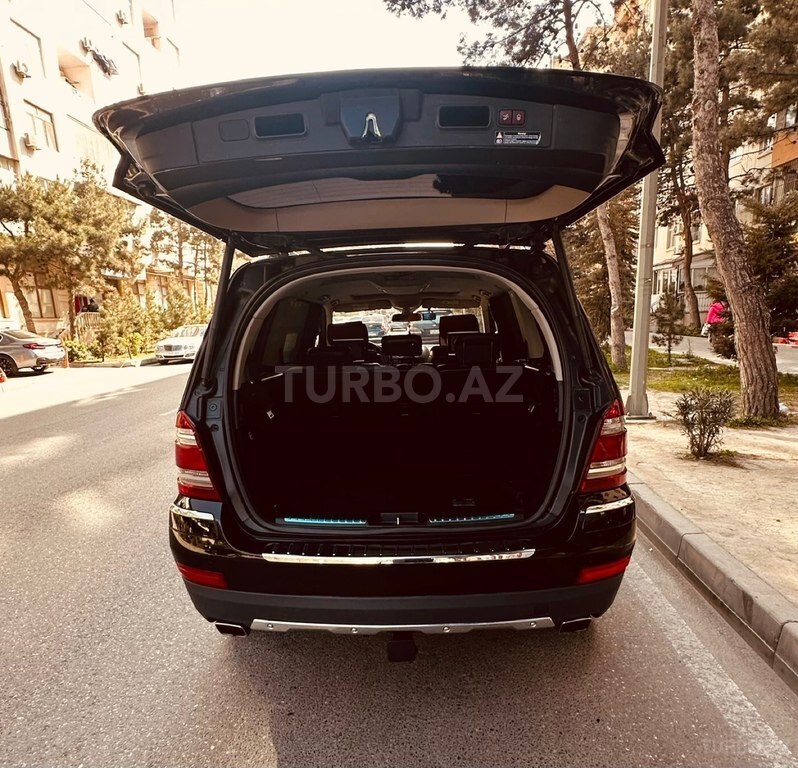 Mercedes GL 550 4MATIC