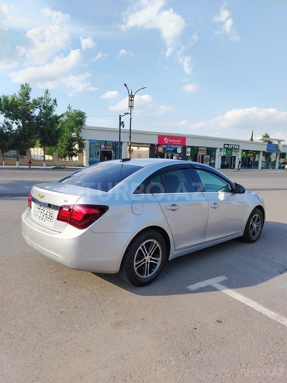 Chevrolet Cruze