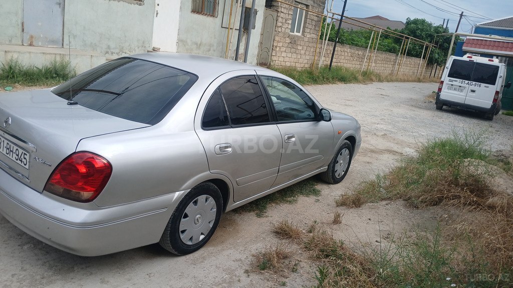 Nissan Sunny