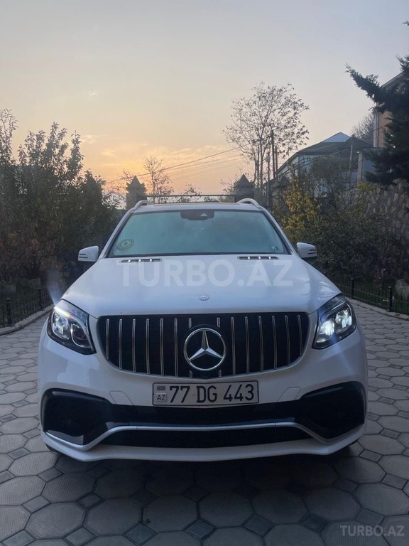Mercedes GLS 450 4MATIC