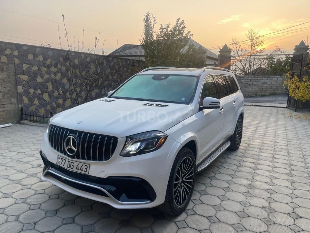 Mercedes GLS 450 4MATIC