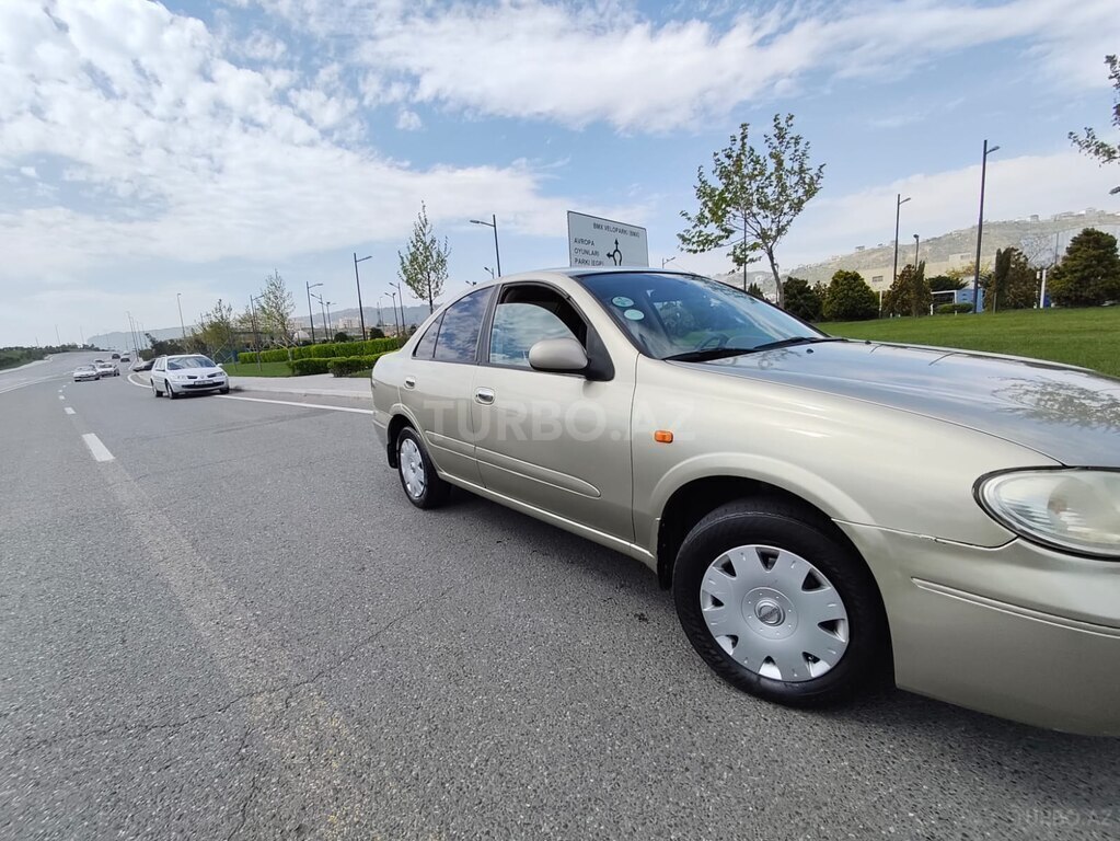 Nissan Sunny