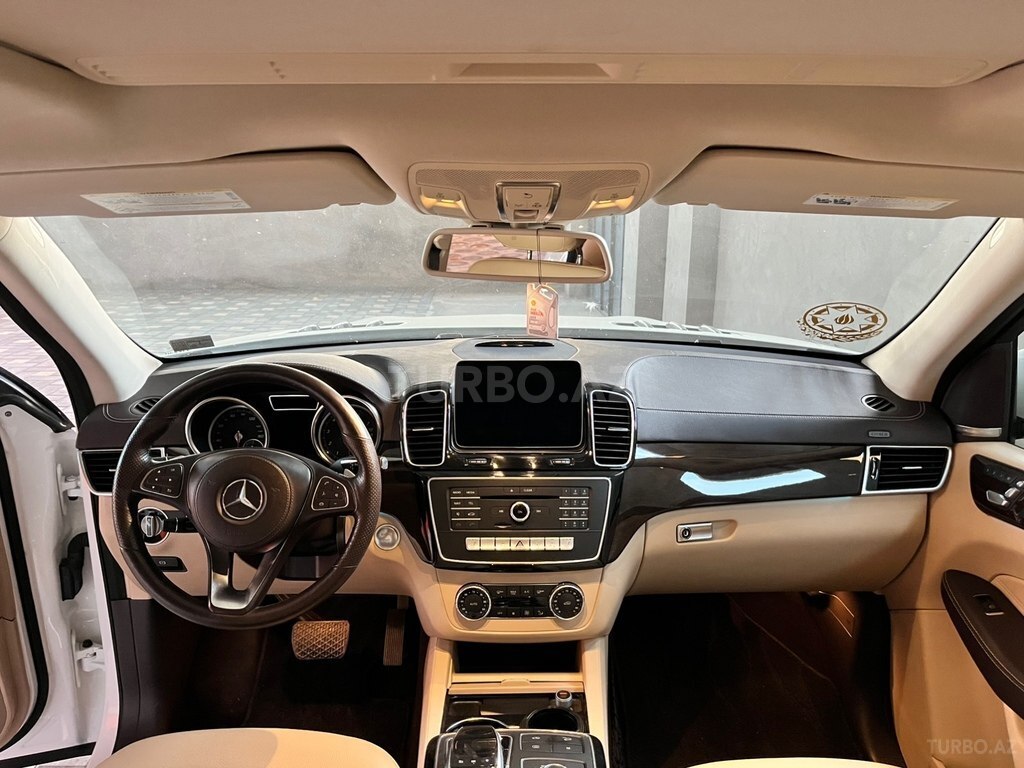 Mercedes GLS 450 4MATIC