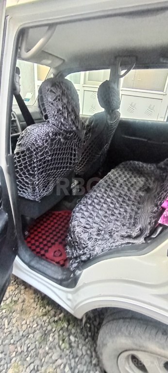 Mitsubishi Pajero io