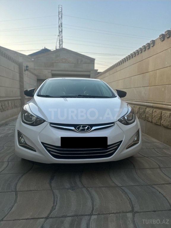 Hyundai Elantra