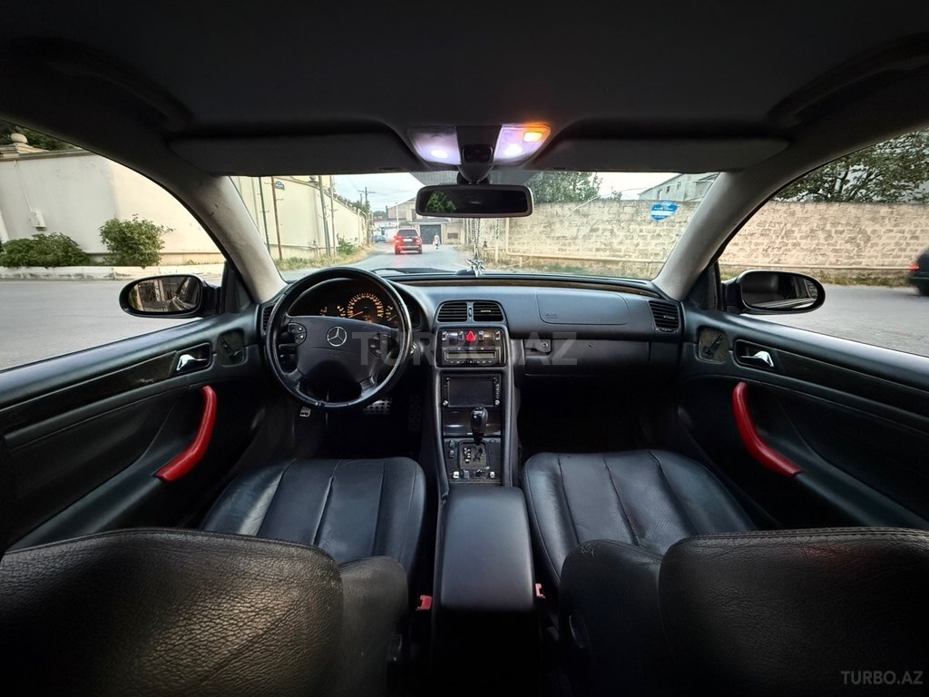 Mercedes CLK 230