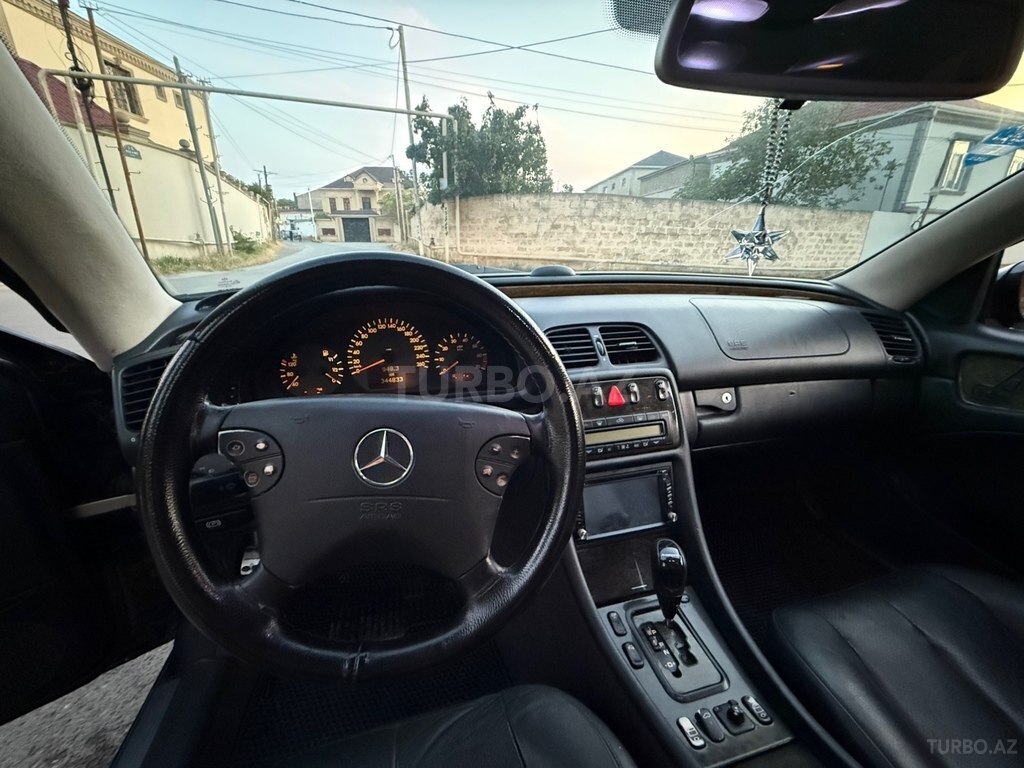 Mercedes CLK 230