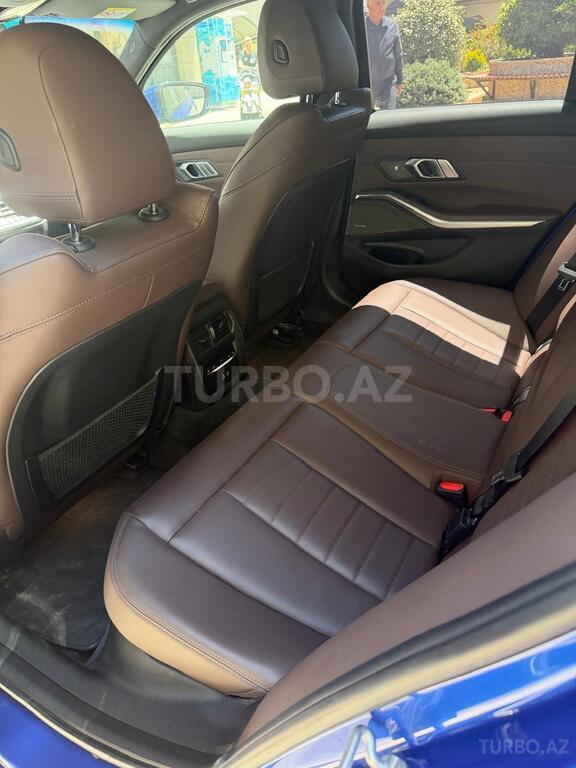 BMW 330e