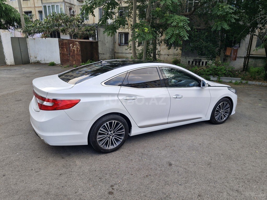 Hyundai Grandeur