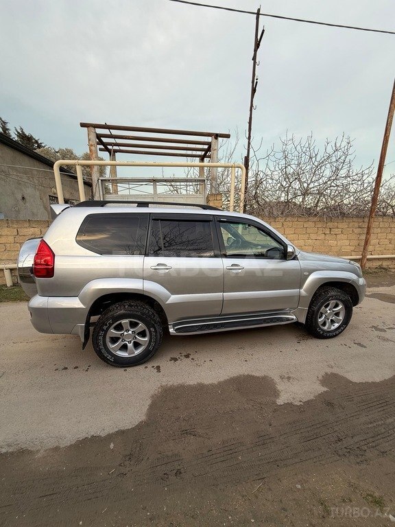 Toyota Land Cruiser Prado