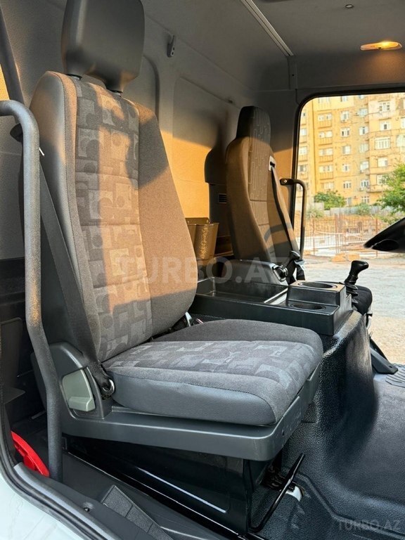Mercedes Atego 816