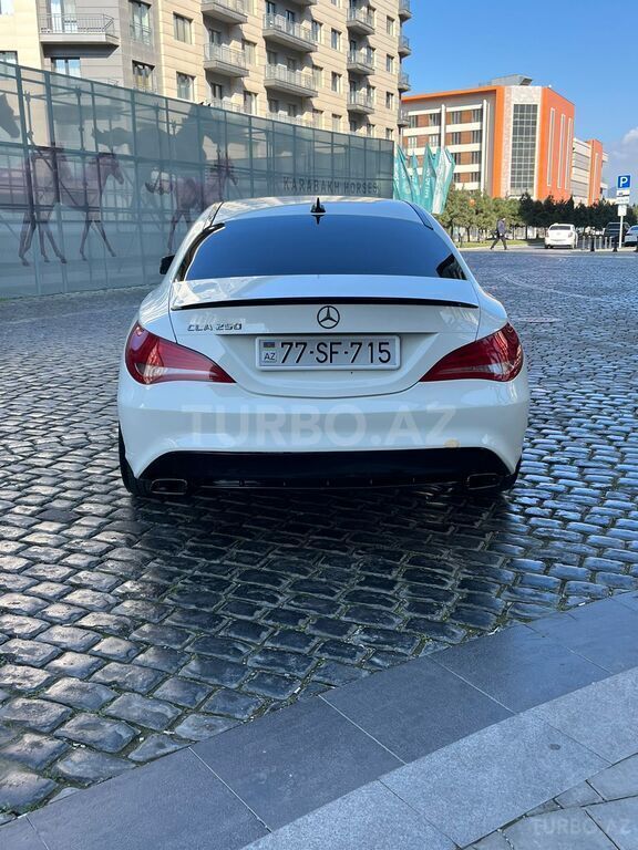 Mercedes CLA 250