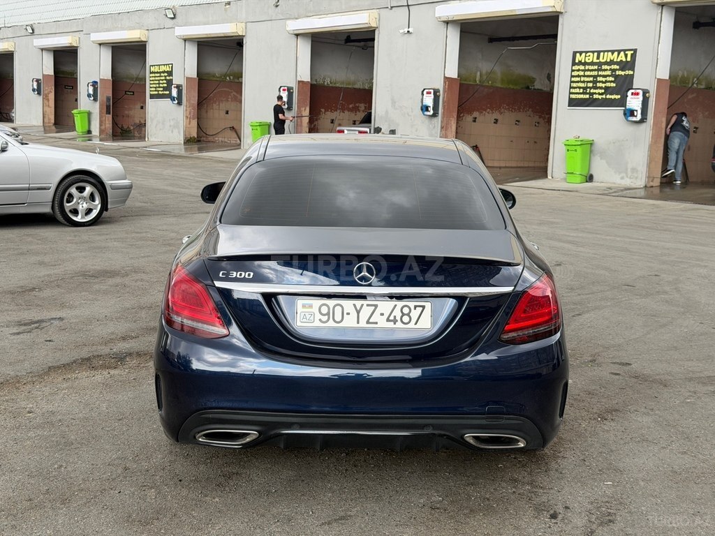 Mercedes C 300