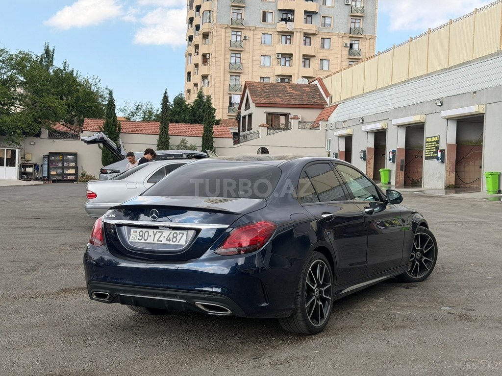 Mercedes C 300