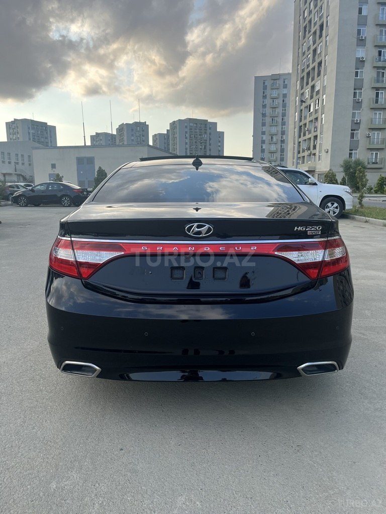 Hyundai Grandeur