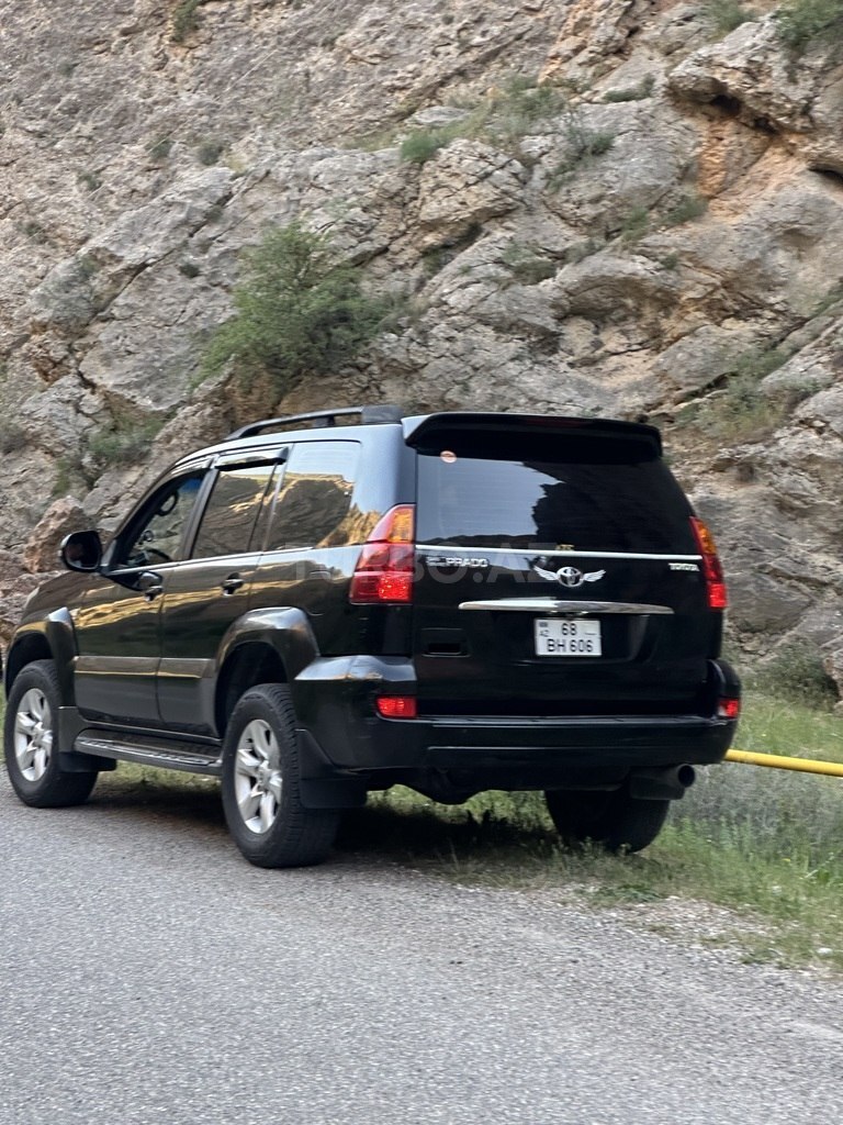 Toyota Land Cruiser Prado