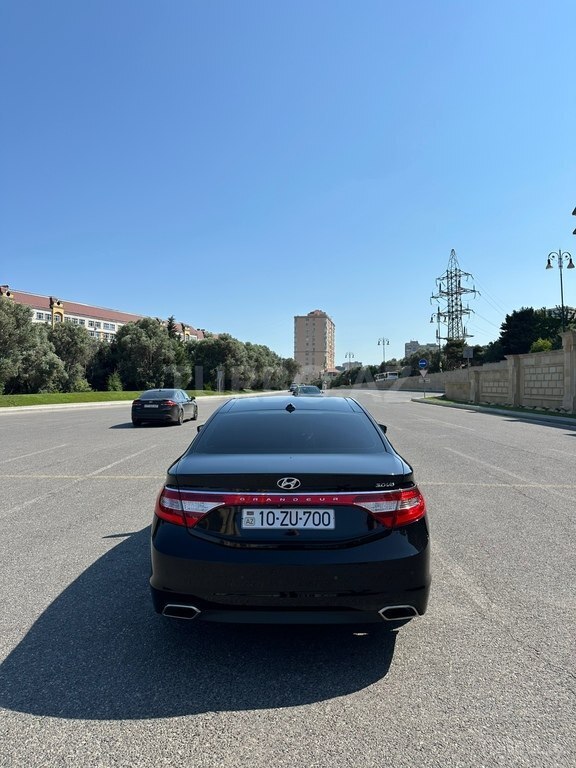 Hyundai Grandeur