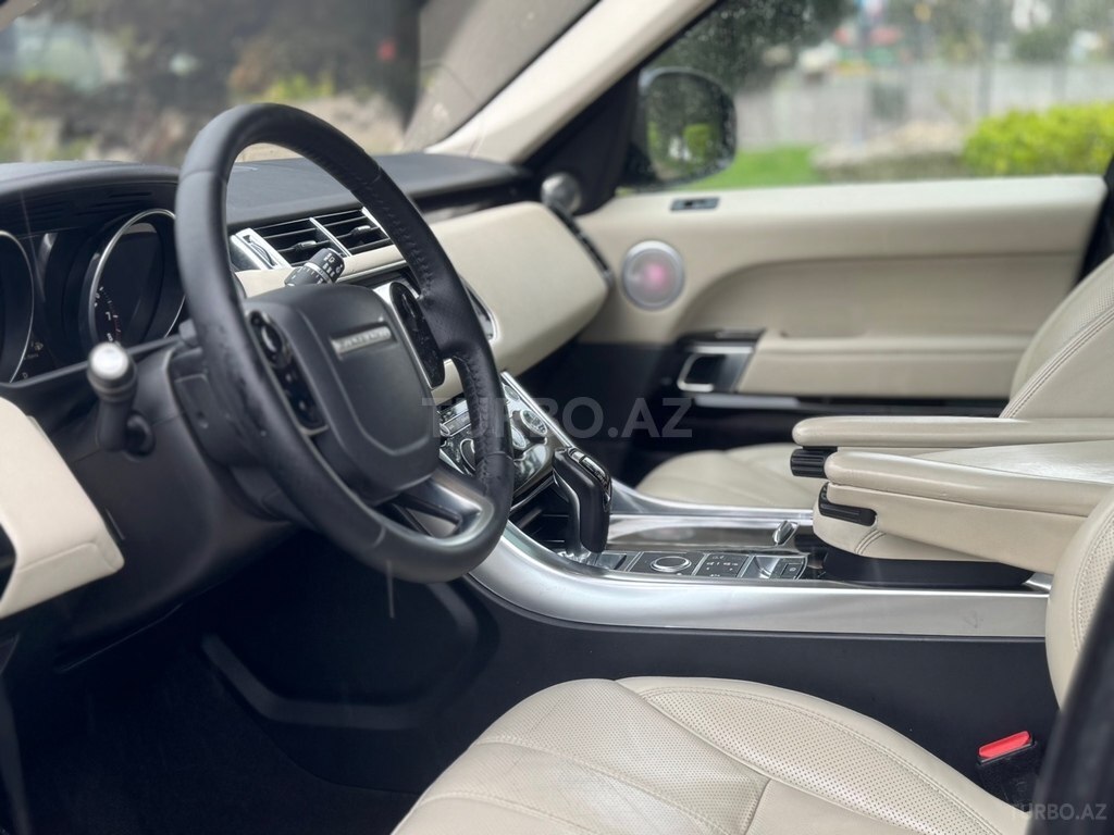 Land Rover RR Sport