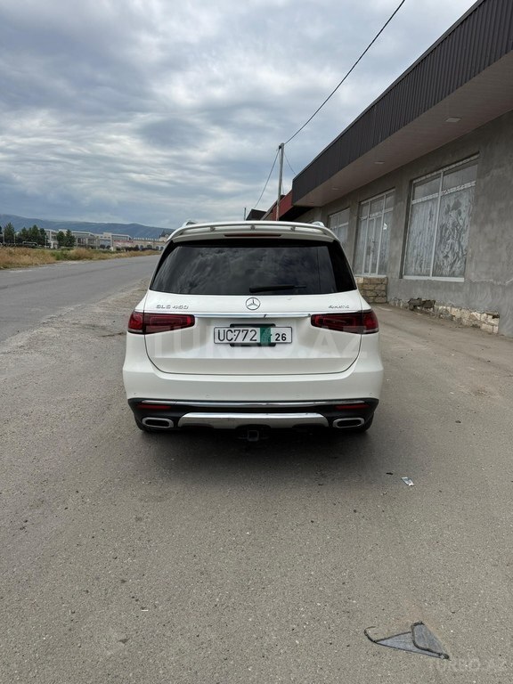 Mercedes GLS 450 4MATIC