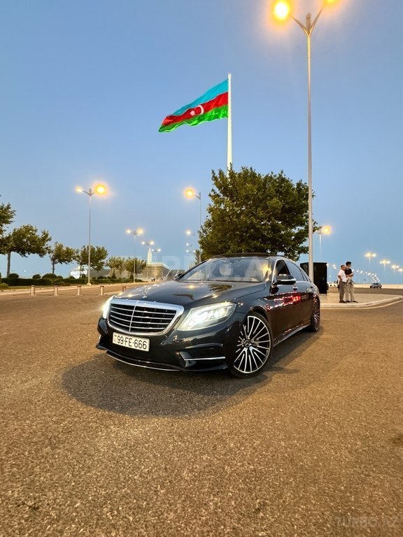 Mercedes S 500 4MATIC