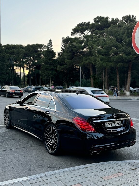 Mercedes S 500 4MATIC