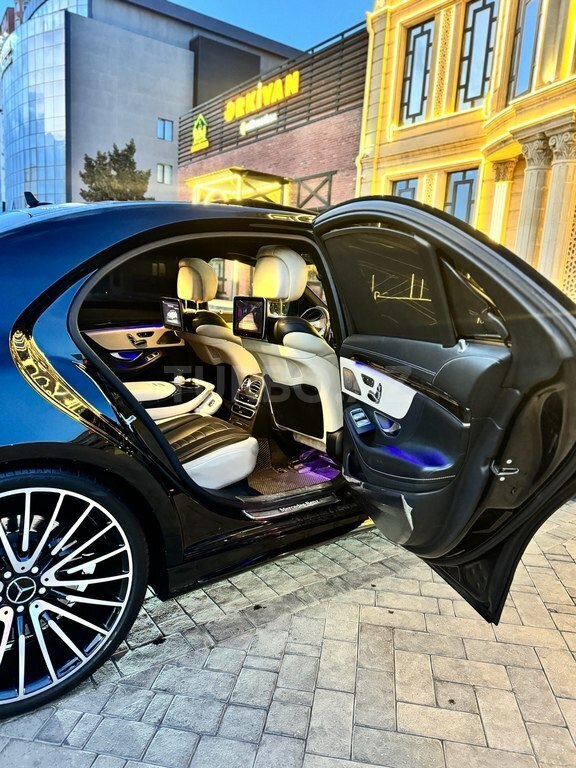 Mercedes S 500 4MATIC