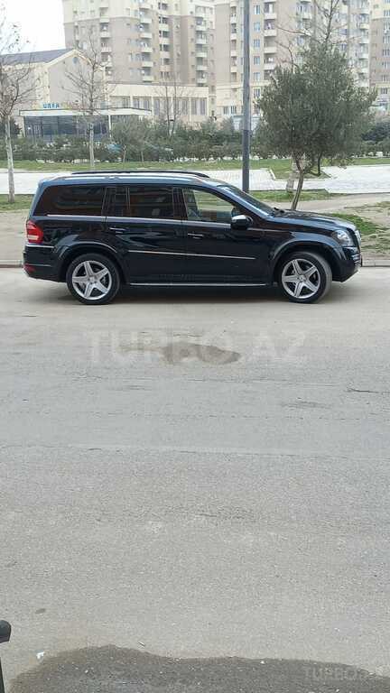 Mercedes GL 550 4MATIC