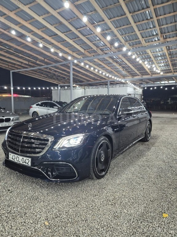 Mercedes S 63 AMG 4MATIC