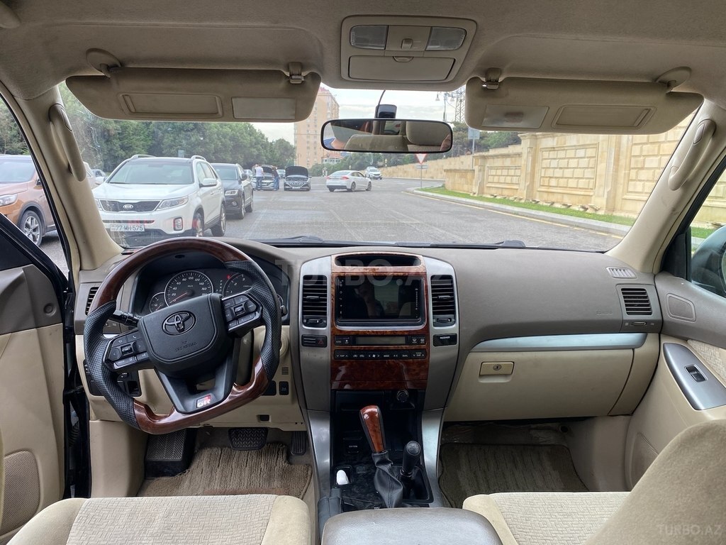 Toyota Land Cruiser Prado