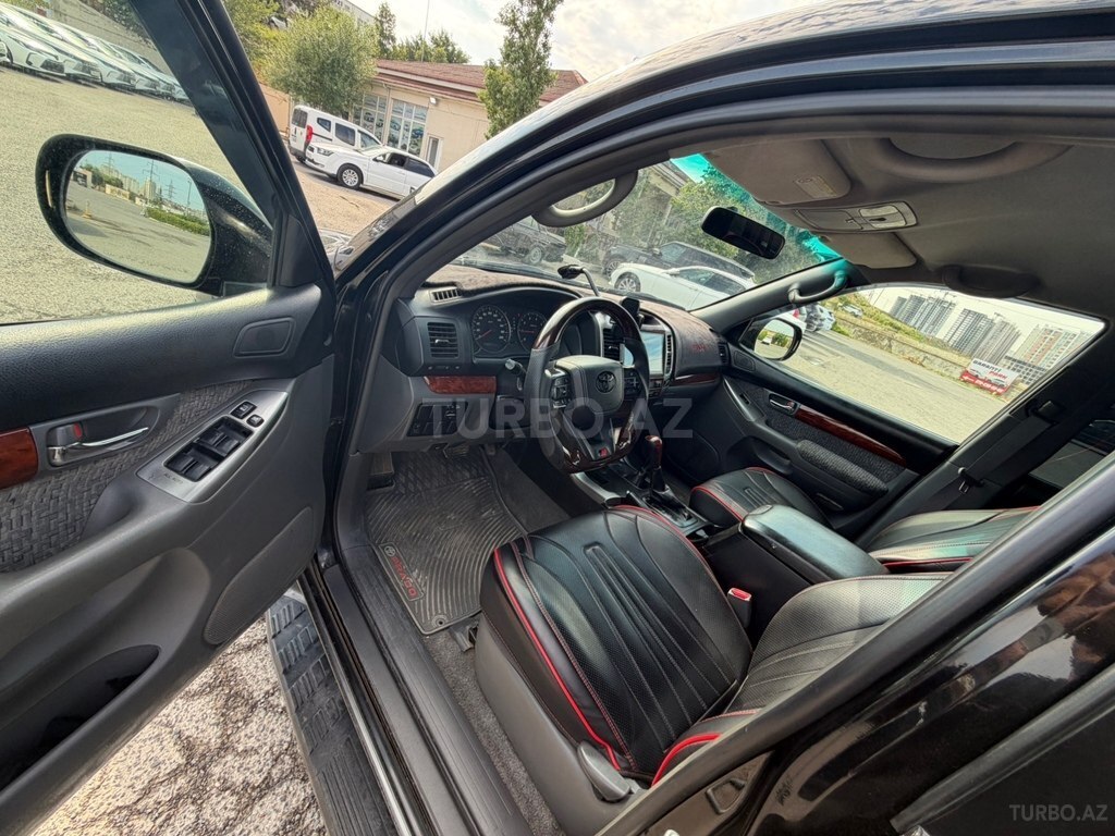 Toyota Land Cruiser Prado
