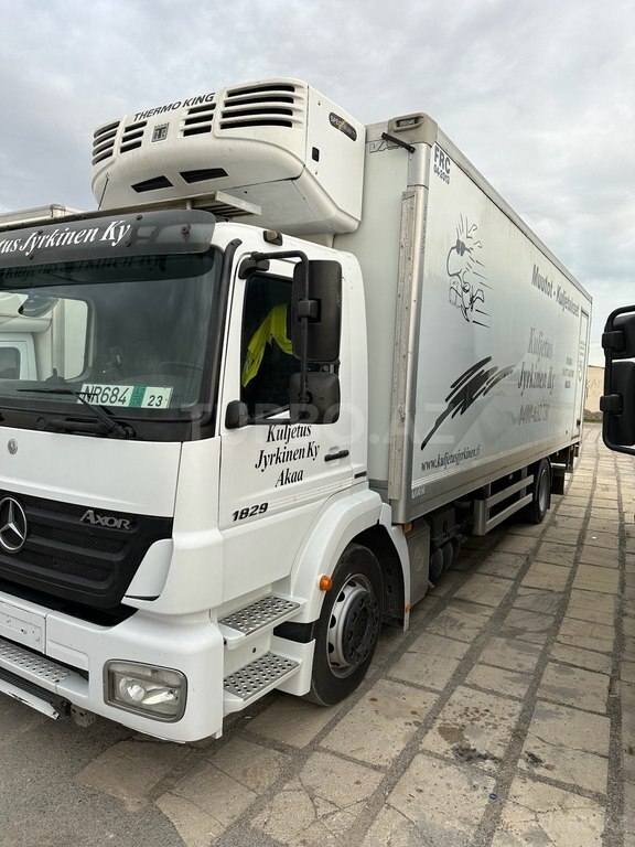 Mercedes Axor 1829