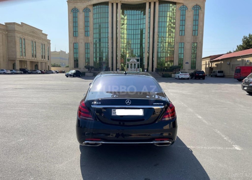 Mercedes S 500 4MATIC