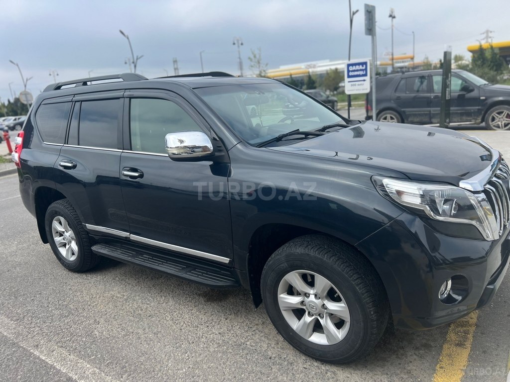 Toyota Land Cruiser Prado