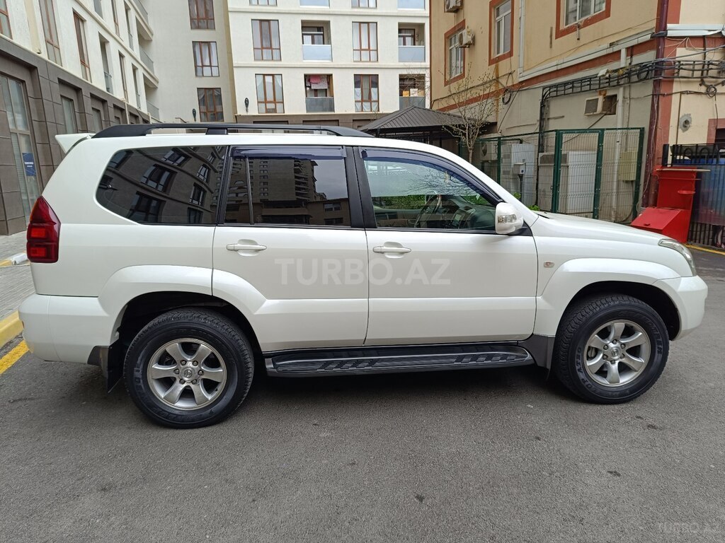 Toyota Land Cruiser Prado
