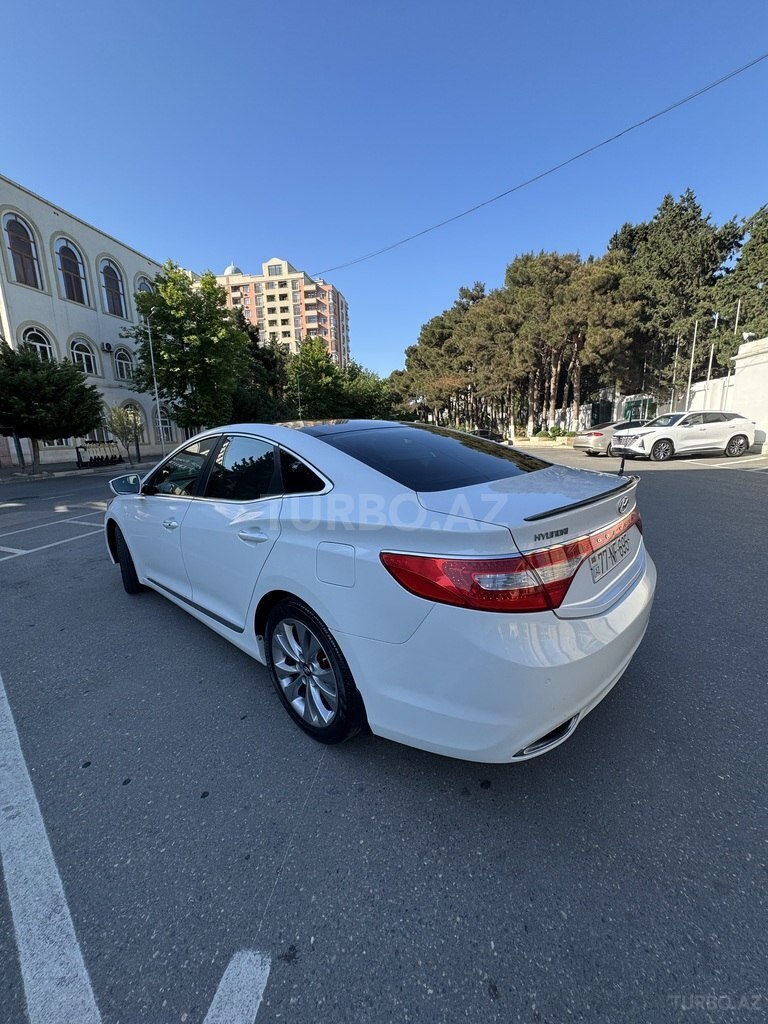 Hyundai Grandeur