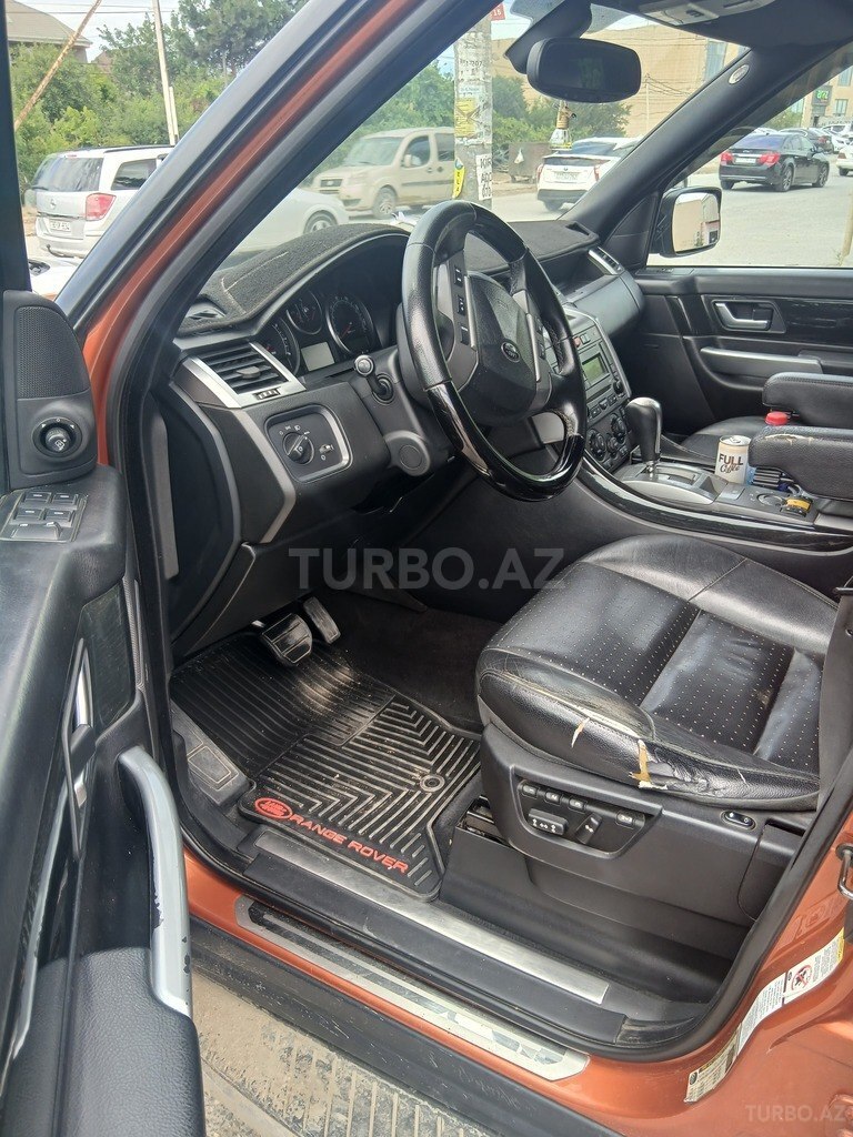 Land Rover RR Sport