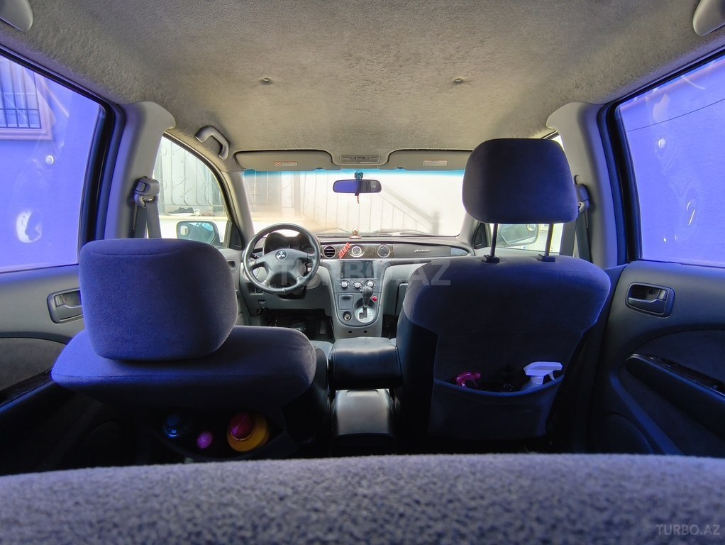 Mitsubishi Airtrek