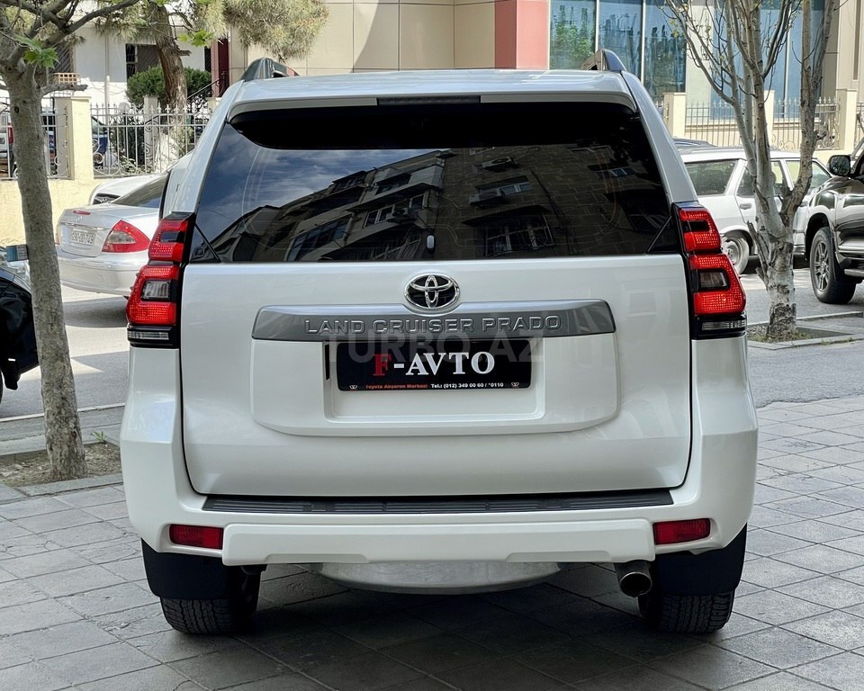 Toyota Land Cruiser Prado