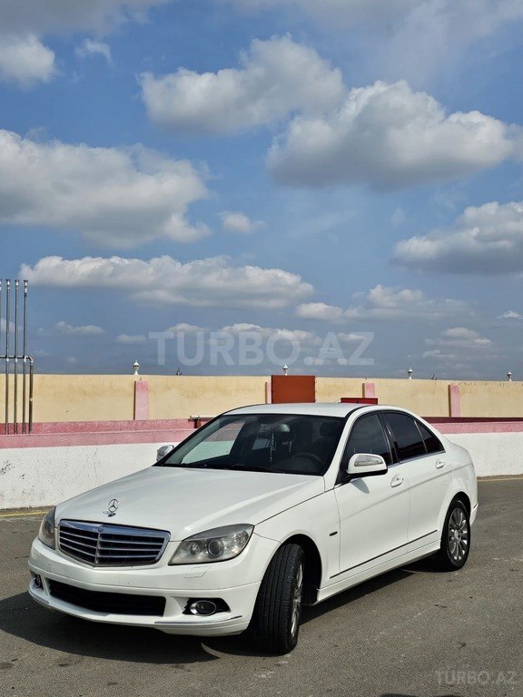 Mercedes C 230