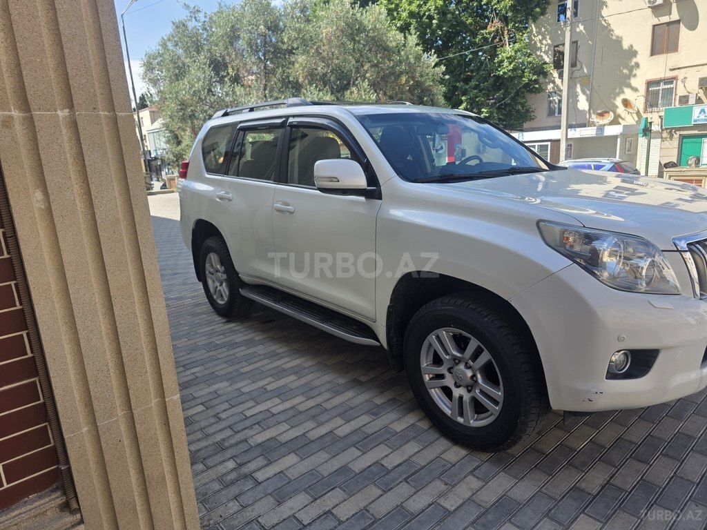 Toyota Land Cruiser Prado