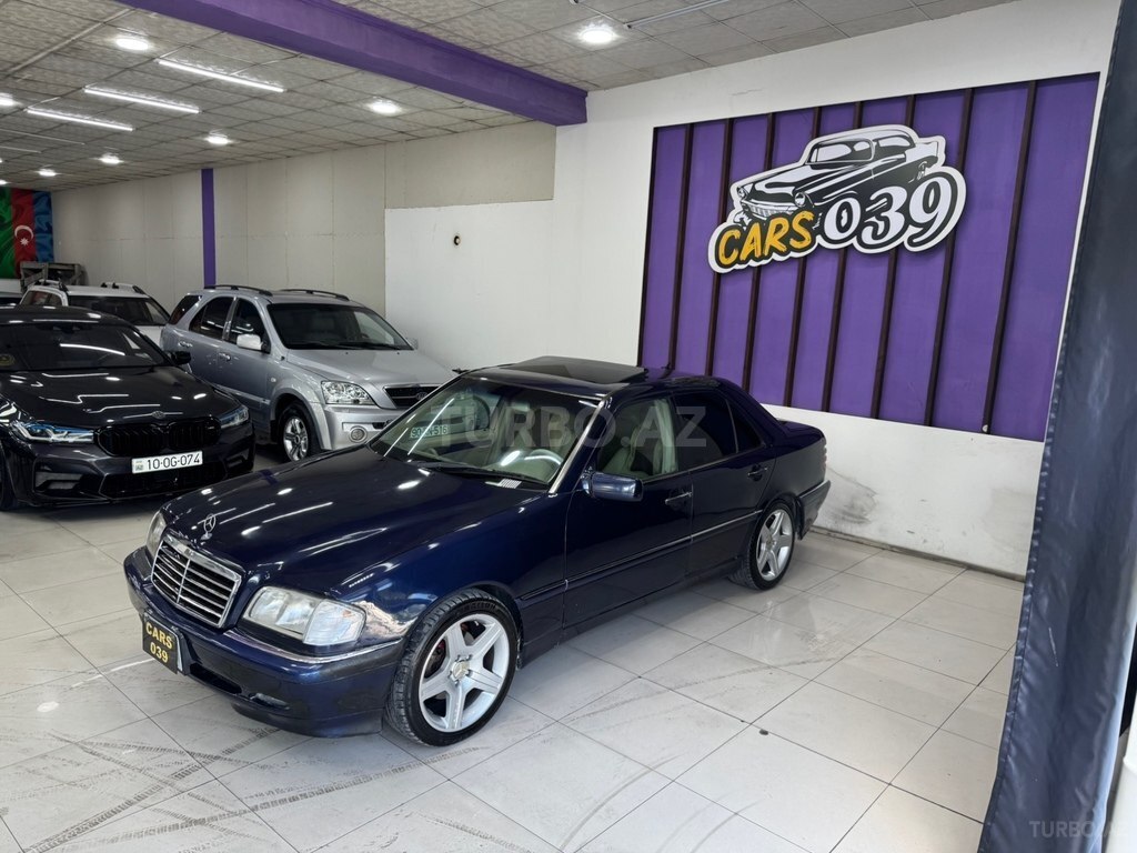 Mercedes C 230