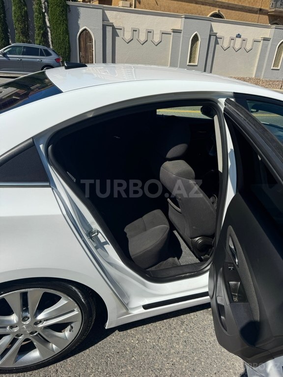 Chevrolet Cruze